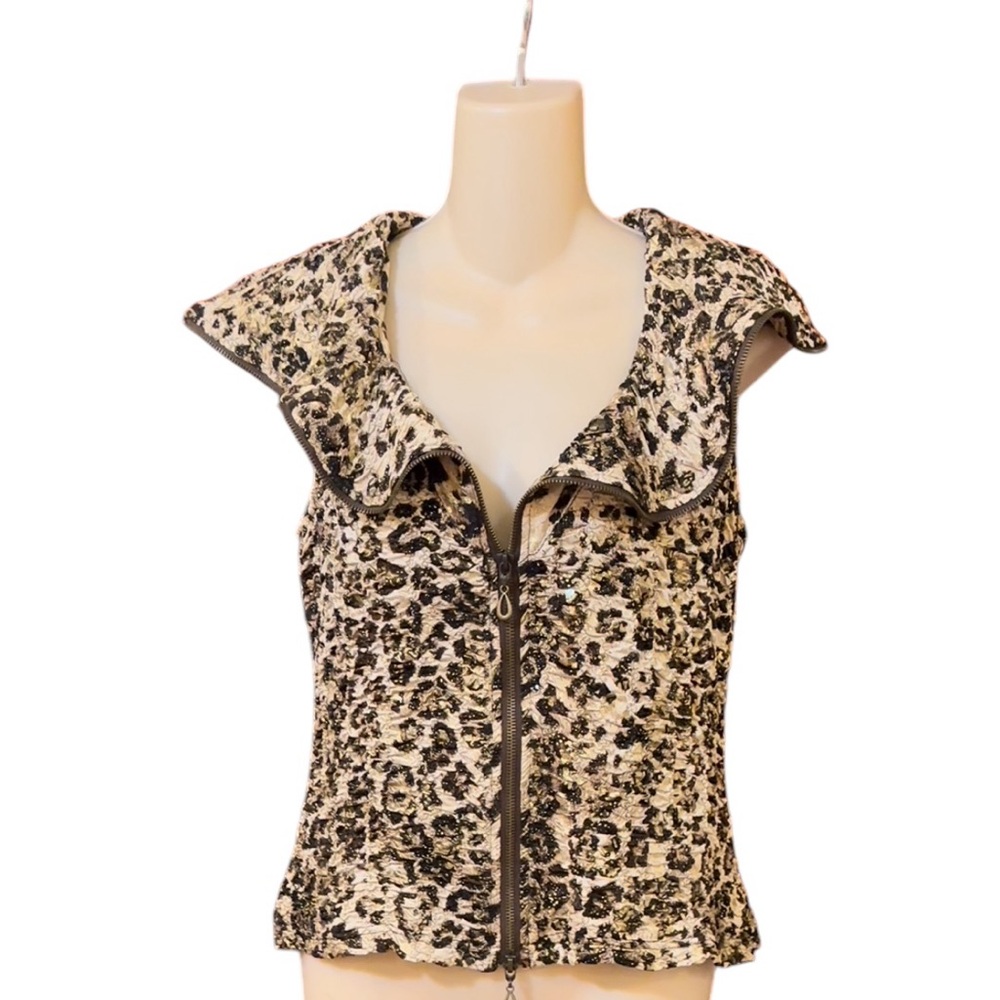 Joseph Ribkoff Animal Print Zip Front Ruffle Collar Vest top - Picture 2 of 12